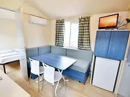 Camping Uvala Slana * Selce