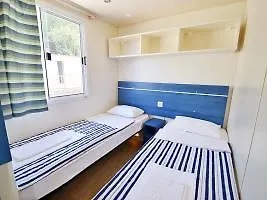 Camping Uvala Slana Hotel *
